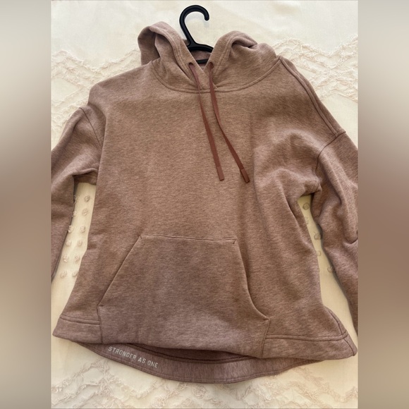 LULULEMON X BARRY'S HEATHERED RED DUST STRONGER AS ONE CROPPED HOODIE - Picture 8 of 12